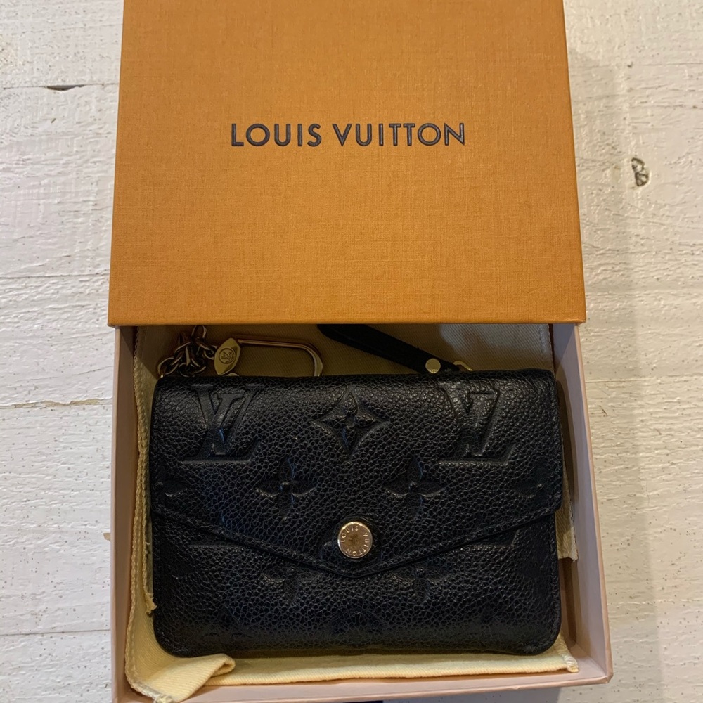 louis vuitton key pouch